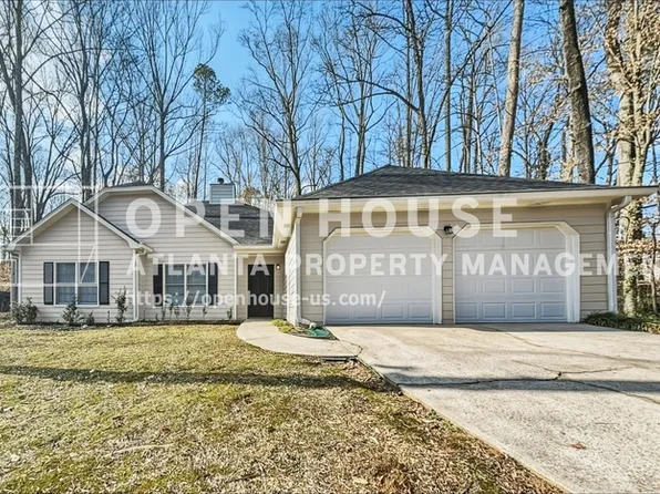 2705 Braemore Gln, Powder Springs, GA 30127