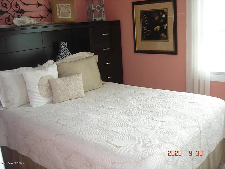7801 Ridgewood Ave #24 — Photo 10