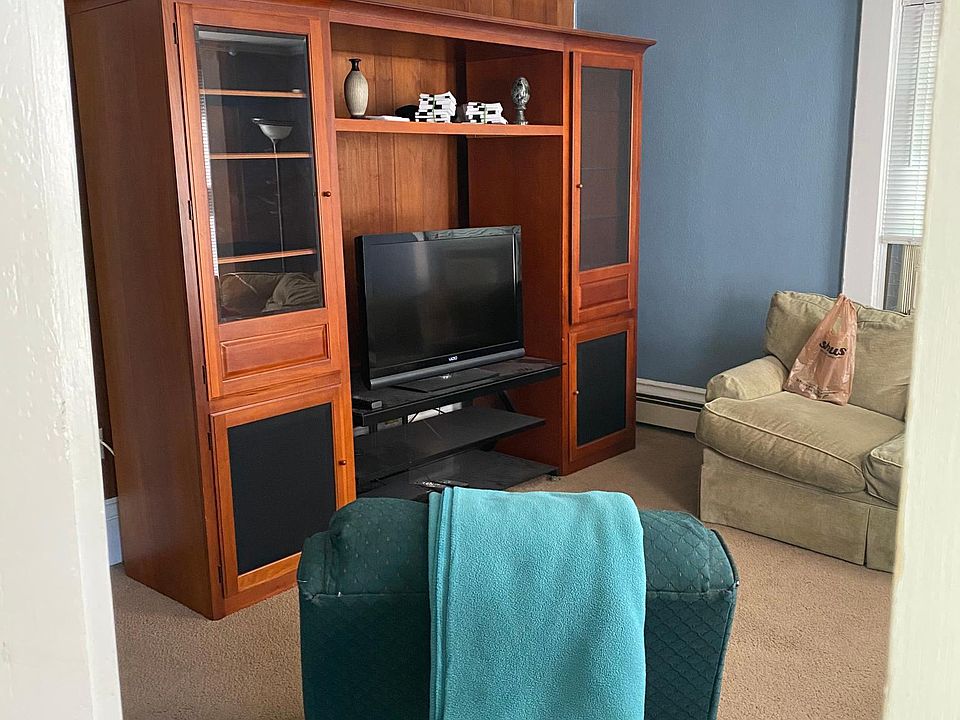 2nd image of 29 Market St #1
