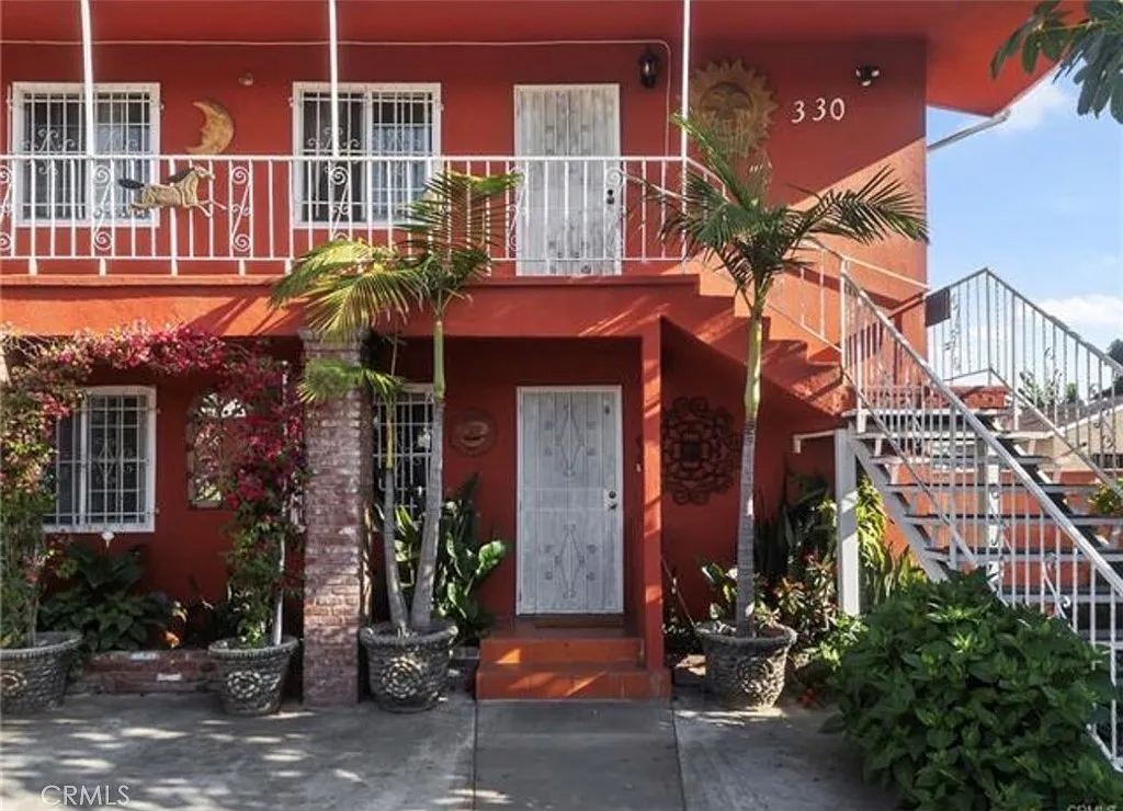 1 bed, 500 sqft, $1,800 — Photo 1