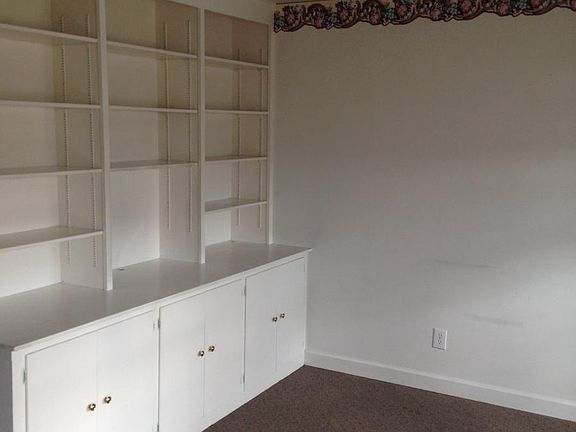 3rd image of 1314 Elmwood Ave