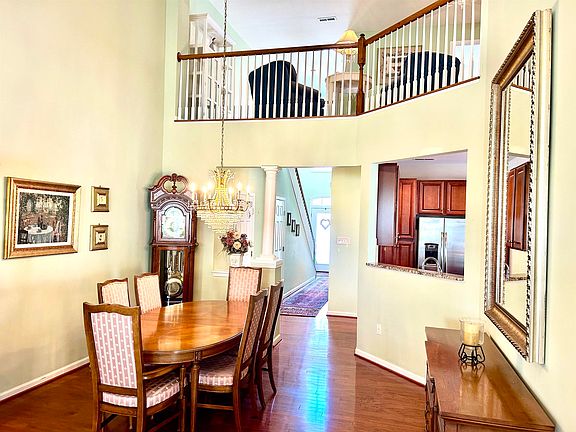 5th image of 407 Seacrest Ln #407