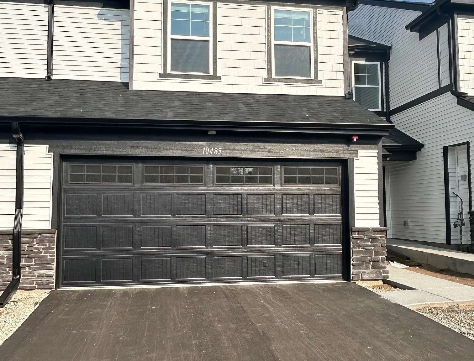 3 bed, 2.5 bath, 1777 sqft, $2,850 — Photo 2