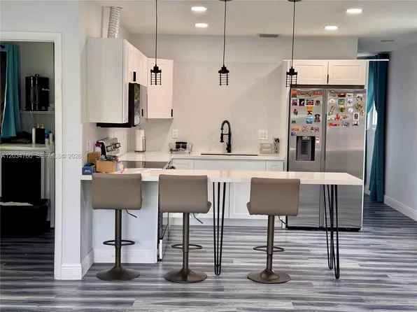 1158 NW 34th Ave, Miami, FL