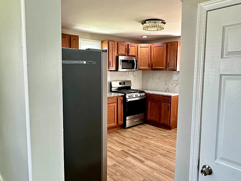 5215 Muth Ave — Photo 9