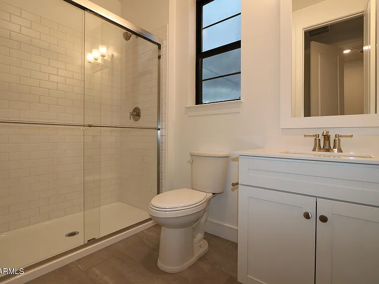 1063 E Zion Way — Photo 19