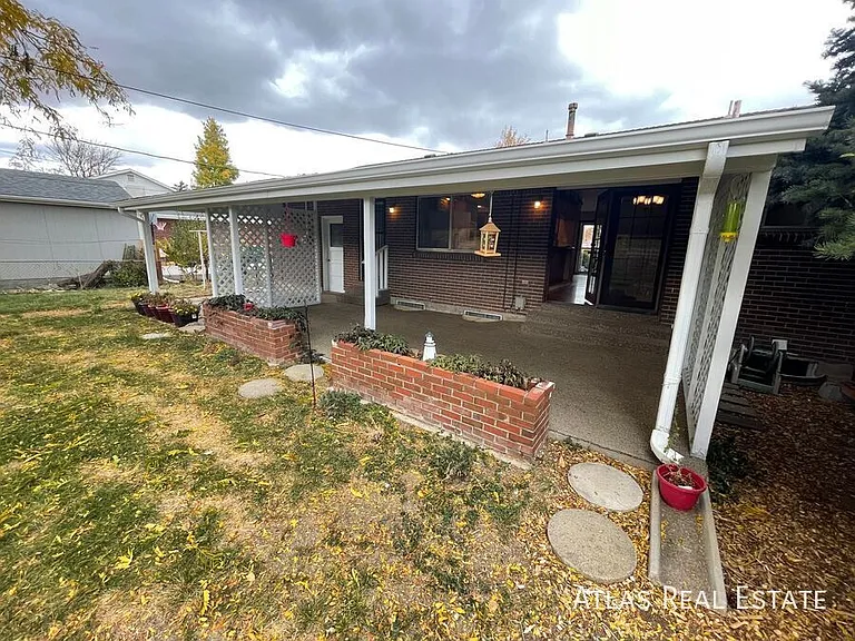 640 E Easter Ave — Photo 6