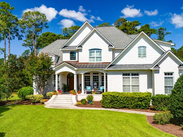 163 Camp Morehead Drive, Morehead City, NC 28557