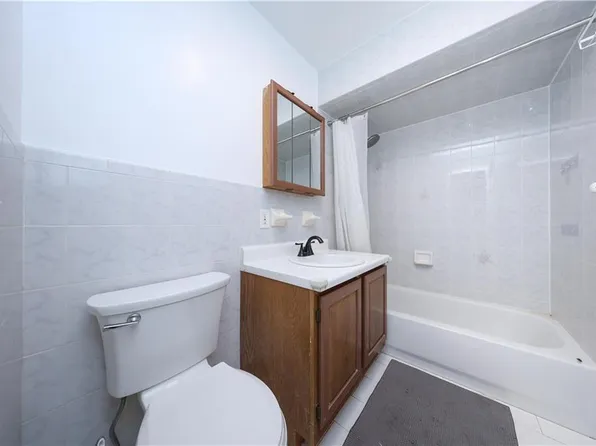 1856 East 13th Street image 16 of 27