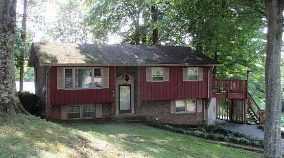 1st image of 1000 Beechwood Dr