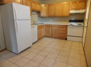 1029 Fiedler Ln APT 4, Madison, WI 53713