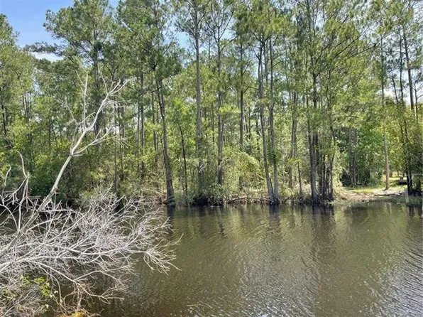 60024 Highway 434, Lacombe, LA 70445