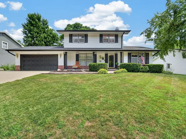 717 41st St, West Des Moines, IA 50265