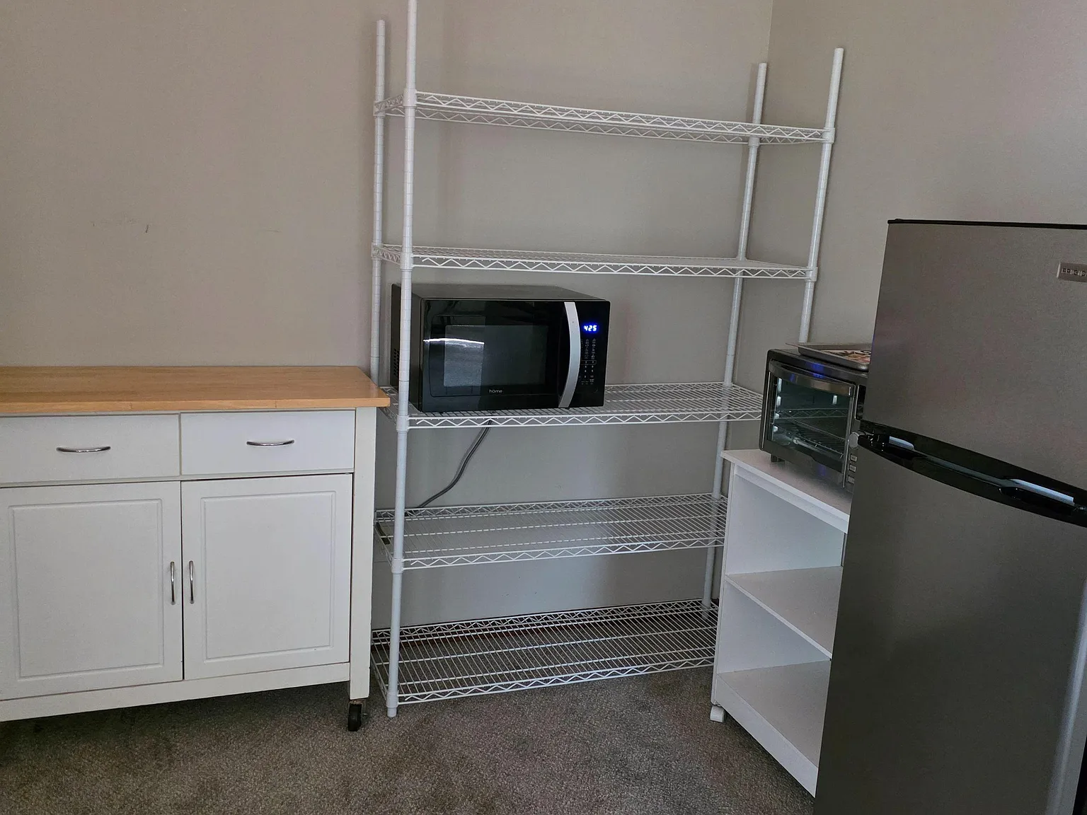 1 bed, 1.0 bath, 2600 sqft, $1,252 — Photo 3