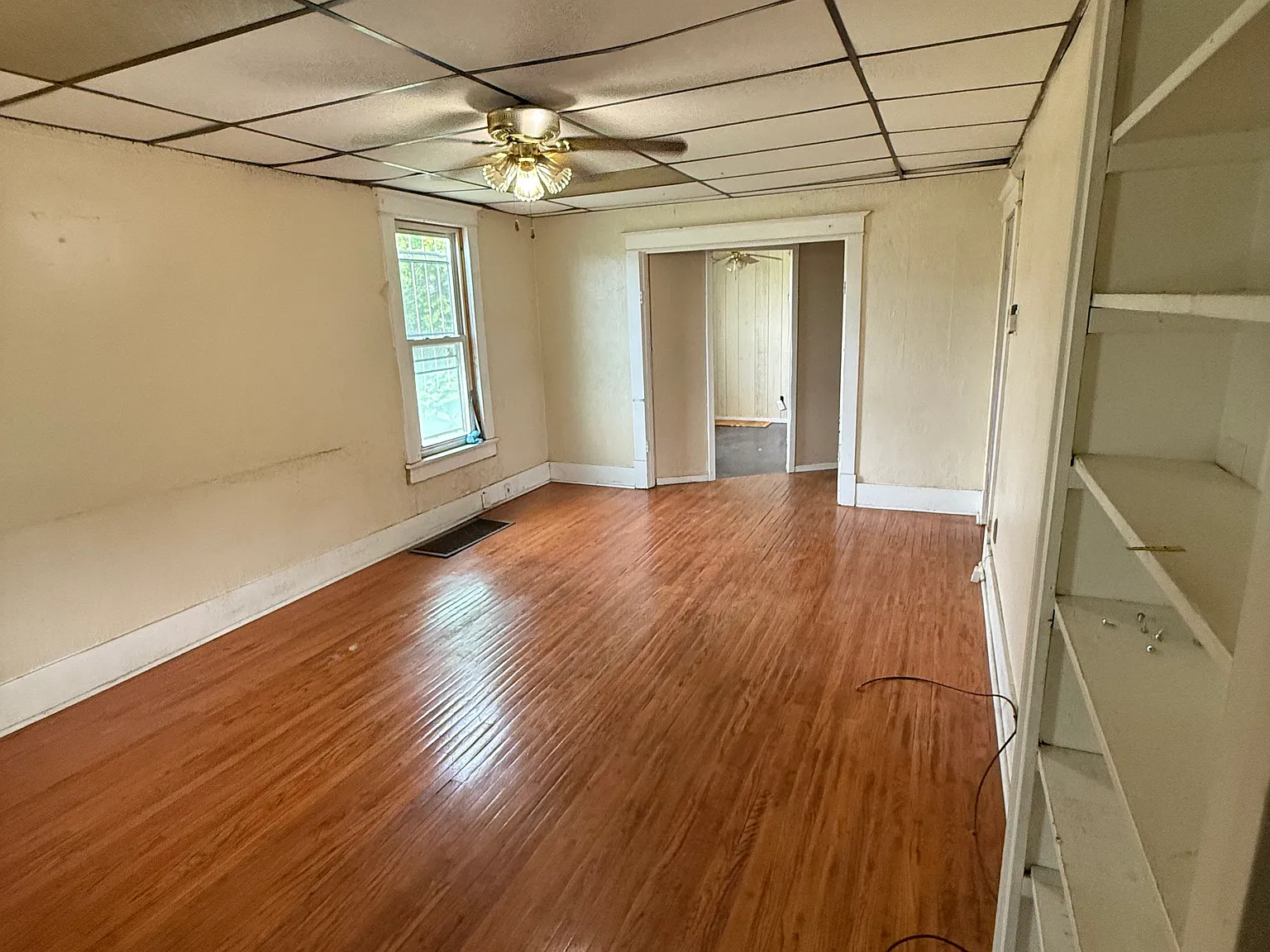 More Space Than Meets the Eye in St Louis IL! — Photo 2