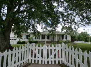 6747 Radford Rd, Athens, OH 45701