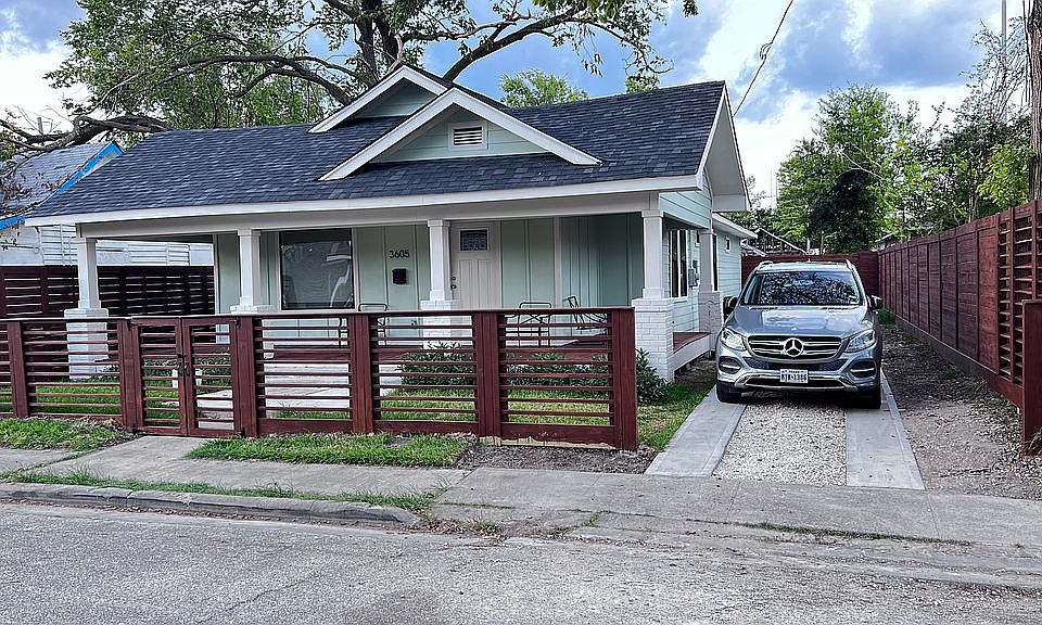 1st image of 3605 McIlhenny St