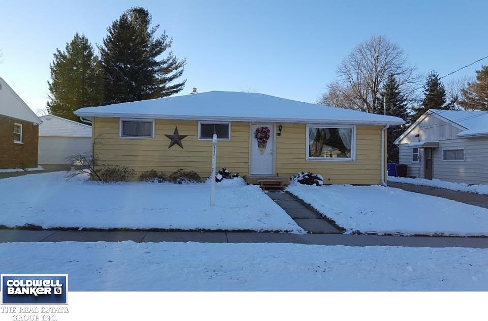 Welcome to 613 Lee Street!