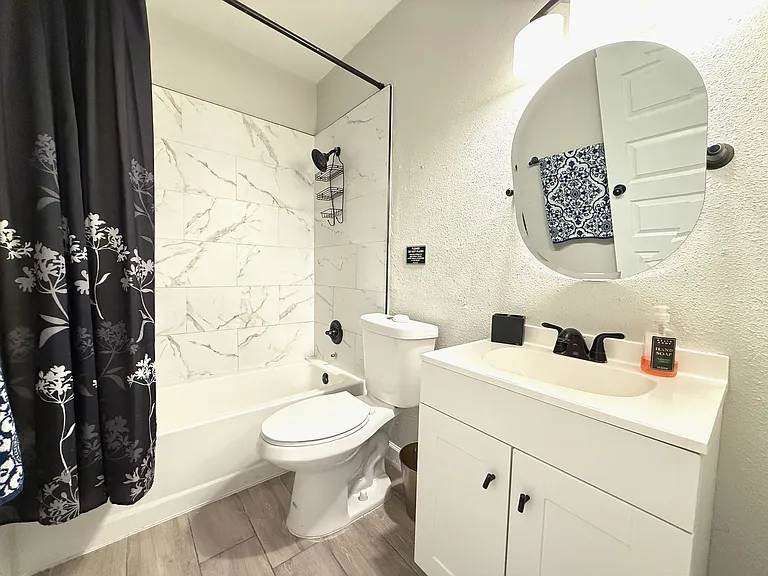 7441 Alameda Ave #1-10 — Photo 22