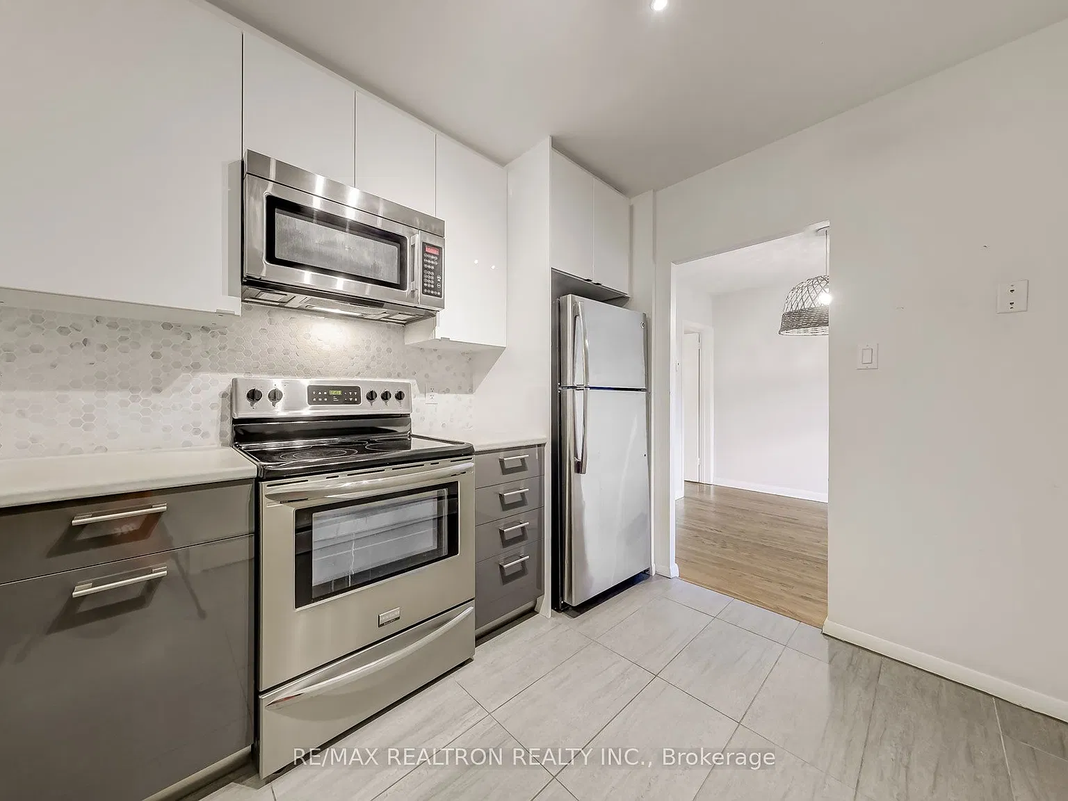 2 bed, $2,800 — Photo 4