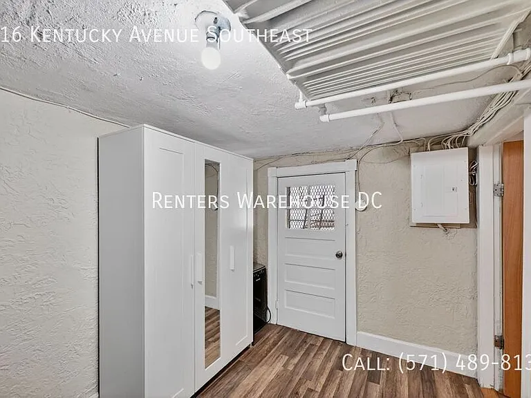 816 Kentucky Ave SE — Photo 35