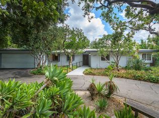 4644 Palm Dr, La Canada Flintridge, CA 91011