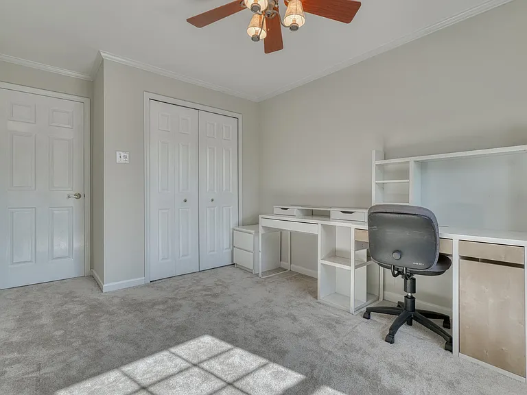 18 Collis Ct — Photo 14