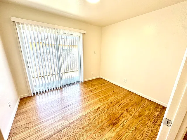 14136 Nassau Rd — Photo 15