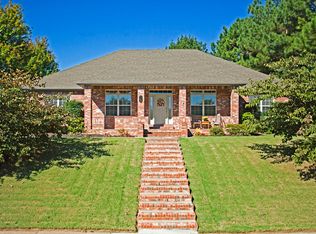 2286 Summer Oak St, Springdale, AR 72762