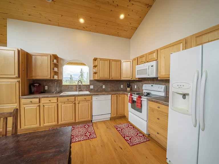 731 Wampum Ln — Photo 8