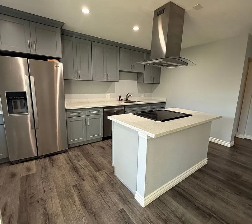 1244 E. 4th Street Apartments