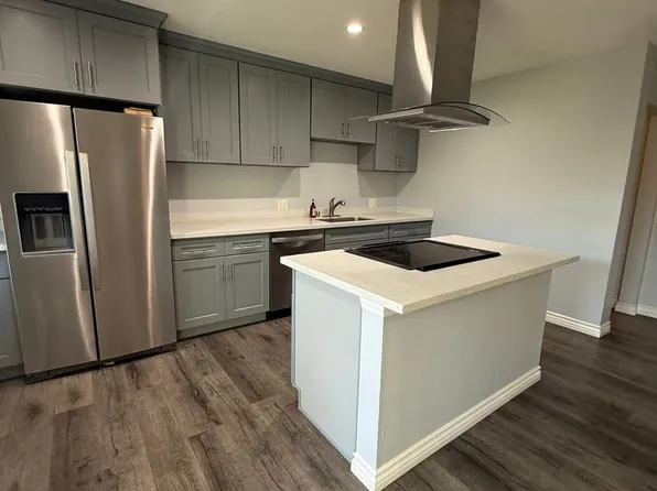 1244 E. 4th Street Apartments