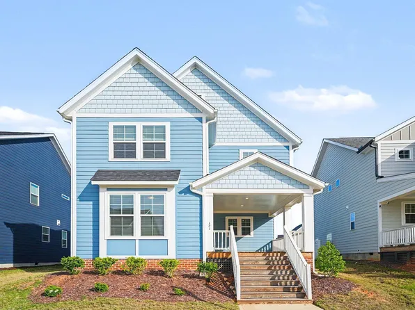121 Broadwater Dr, Wake Forest, NC 27587