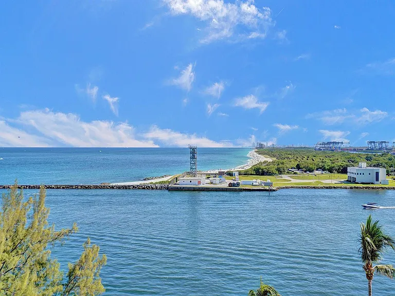 2100 S Ocean Dr #9L — Photo 14