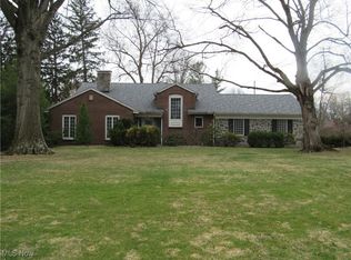 367 Fairway Dr NE, Warren, OH
