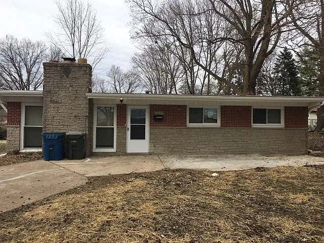 7225 Boellner Dr photo 1