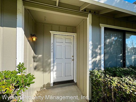2nd image of 2224 Clay St #2230