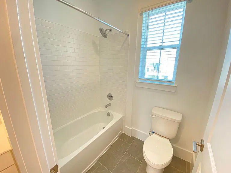 12668 Clear Sapphire Dr — Photo 31
