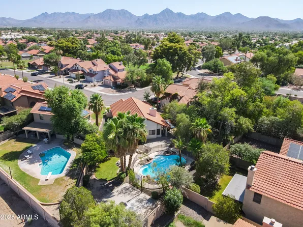 8825 E Larkspur Drive, Scottsdale, AZ 85260