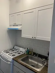 Rented by Green Line Realty