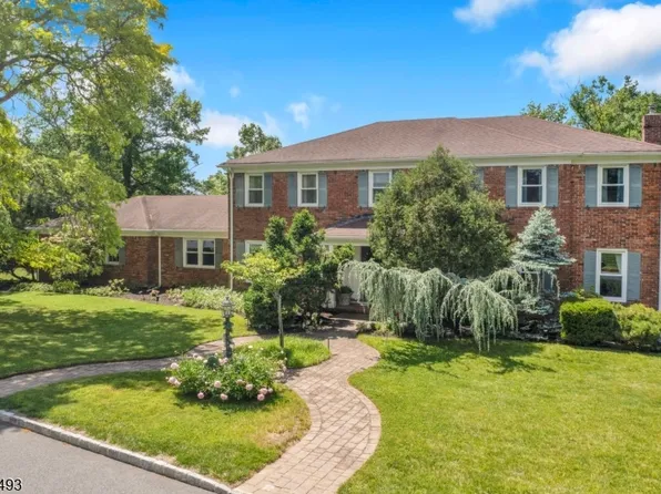 2 Edgewood Ave, West Orange Twp., NJ 07052