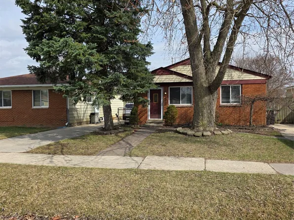 16053 Jackson St, Taylor, MI 48180