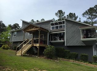40 Picketts Creek Dr, Acworth, GA 30101