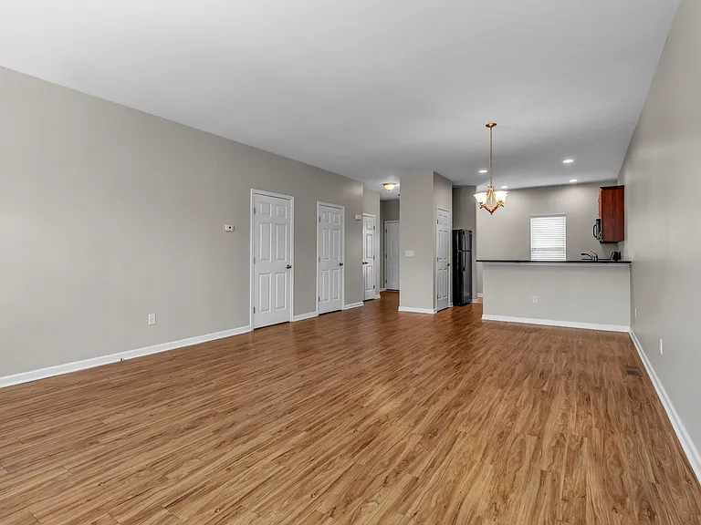 Maple Brooke Townhomes — Photo 8