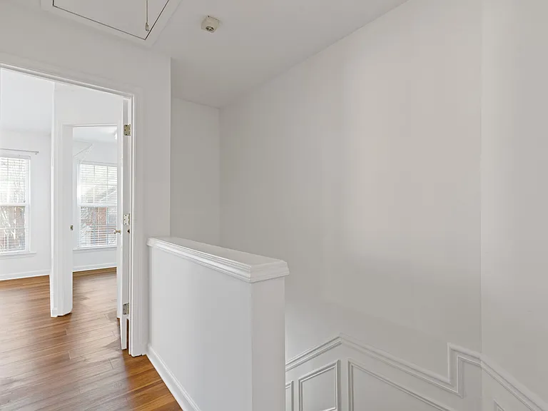 5150 Manerdale Dr SE — Photo 18