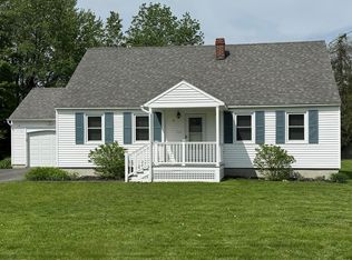 111 Oak Hill Rd, Pittsfield, MA 01201