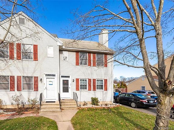 2nd image of 47 Rossetto Dr