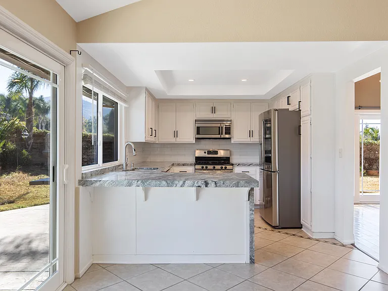 3332 Holloway St — Photo 16