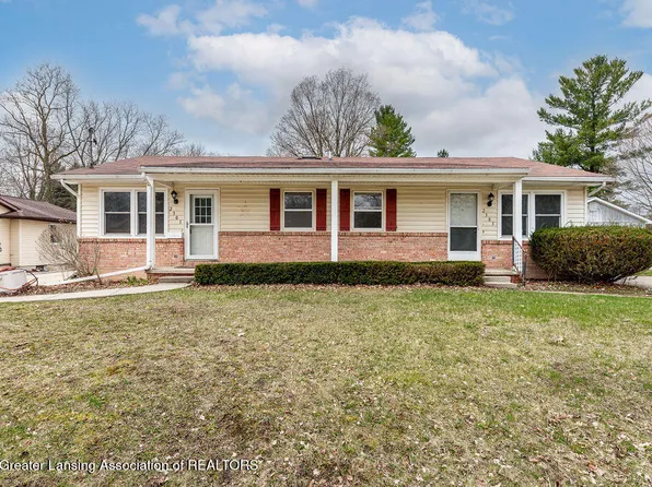 2301 W Main St #2303, Holt, MI 48842