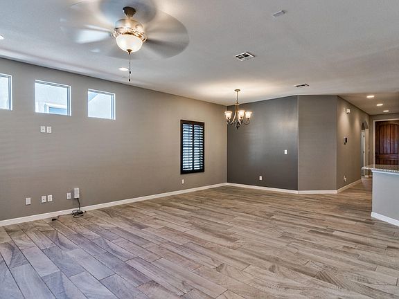 4th image of 13649 Lartington St